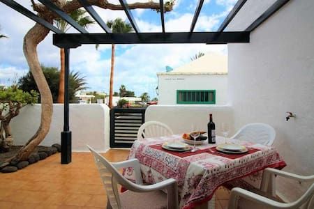Sa-Calma-Beach-House-exterior